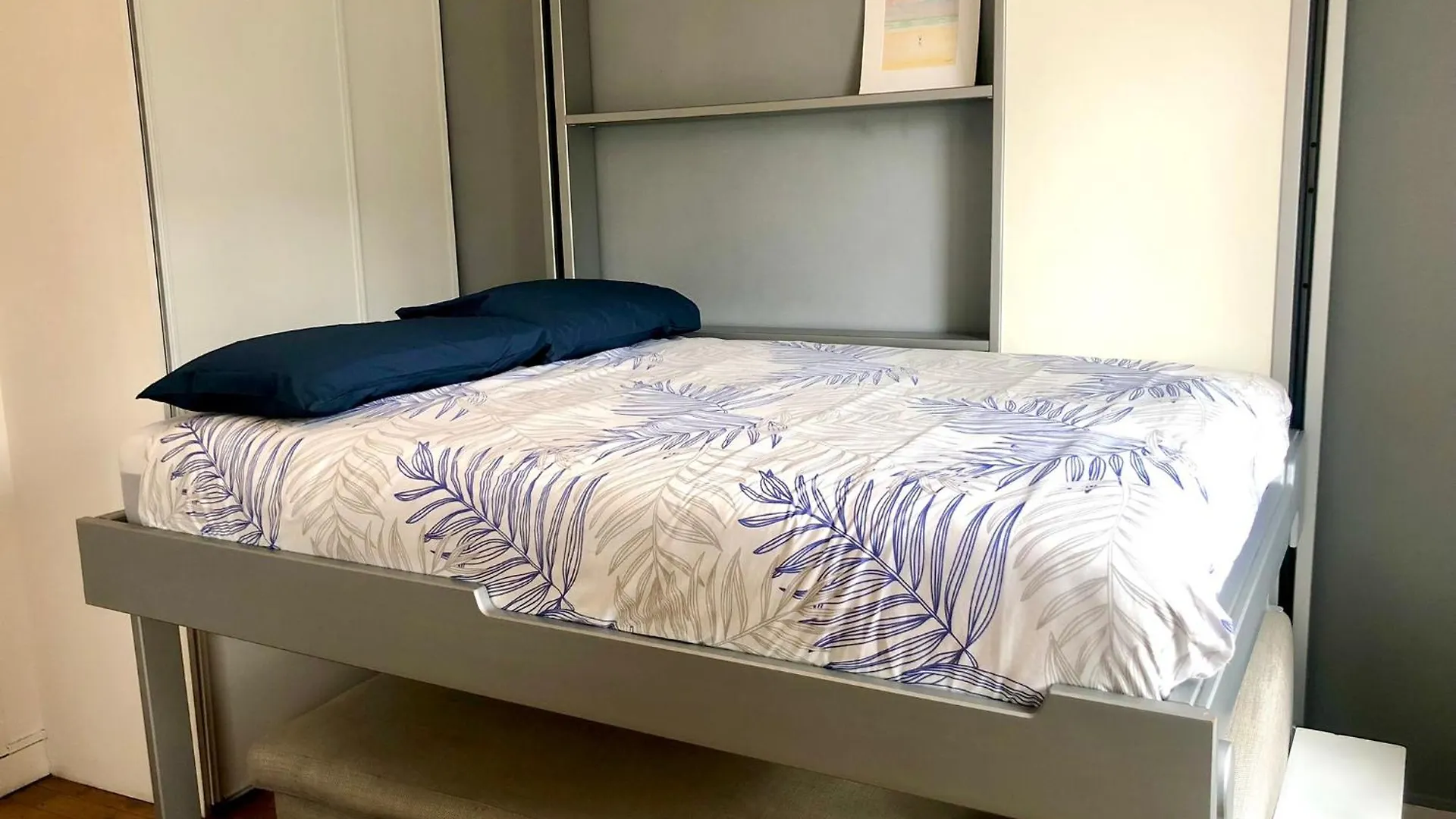 Cosy Studio Near Public Transport Paris